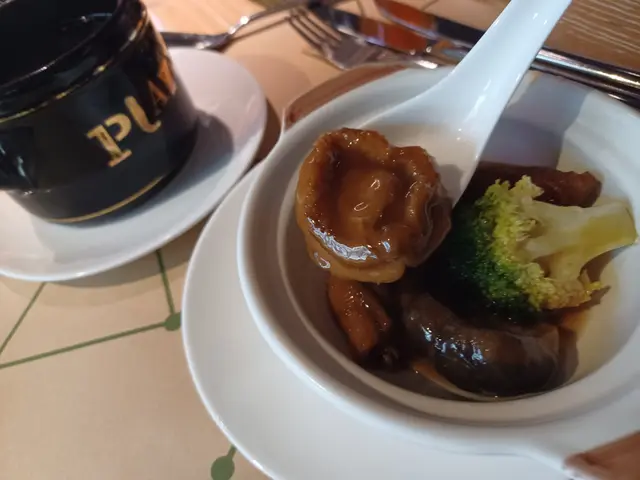 鮑魚煲。