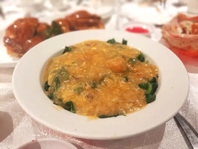 蟹粉扒豆苗